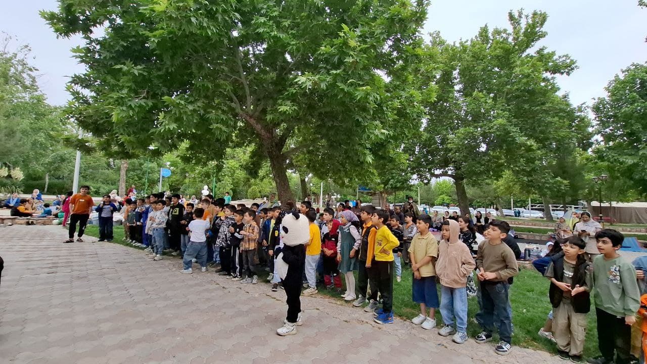 یه روز شاد به همراه اولیا در صبحانه خانوادگی